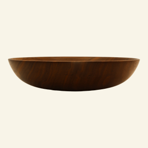 Hand-turned walnut bowl – No. 2