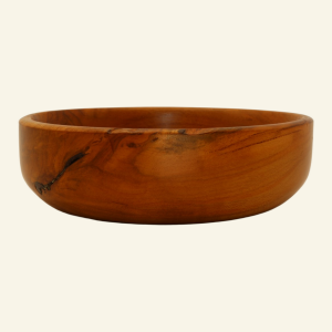 Hand-turned yew bowl – No. 3